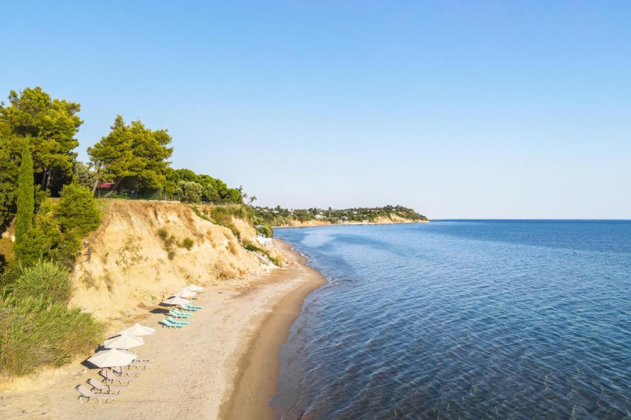 Luna Villa Private Beach 네아 이라클리아 외부 사진